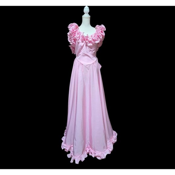Vtg Union Made ILGWU Lt Pink Ruffled Ball Gown Sz 8 Oversized Bow on Back - Picture 1 of 8